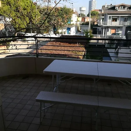 Aurora Park לידו די ג'סולו